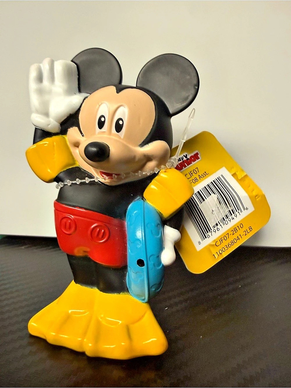 2014 Disney Mickey Mouse Clubhouse Bath Squirter Mattel CJF07 NWT